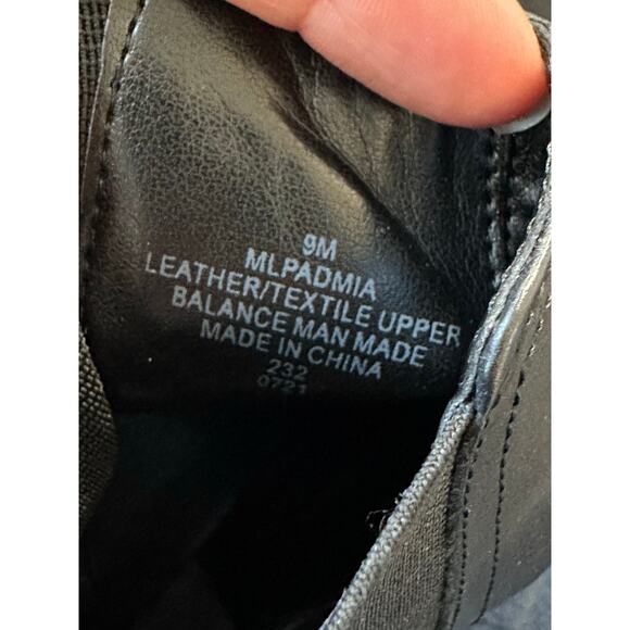 Marc Fisher Padmia Lug Sole
Chelsea Leather Boot Black Size 9 - Picture 6 of 8